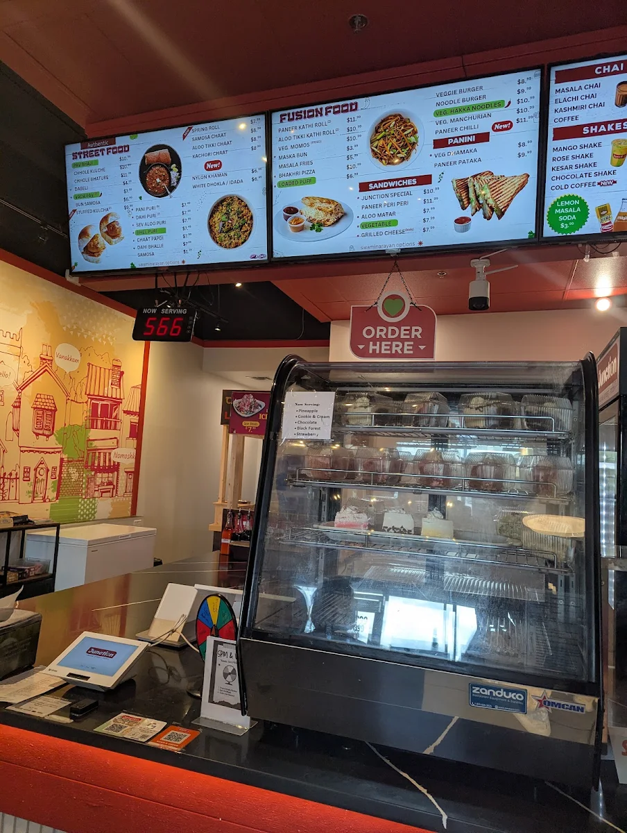 Vibe, Junction - Indian Street Food (Winnipeg)