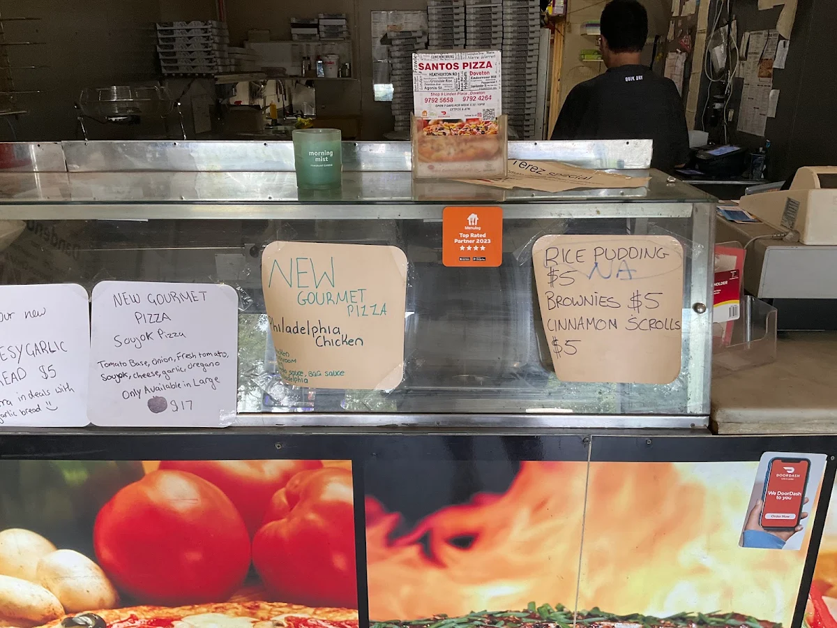 Menu, Santos Pizza