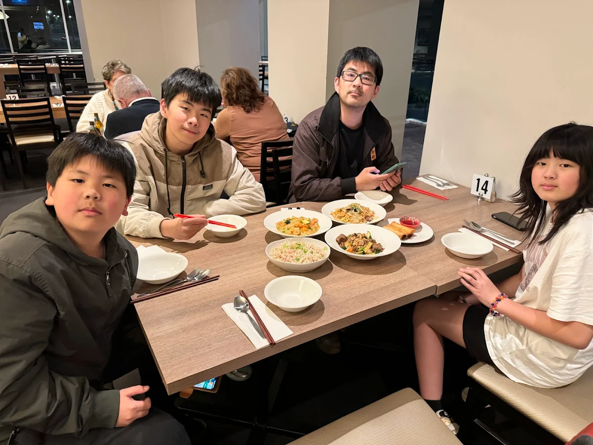 Vibe, Tian Restaurant