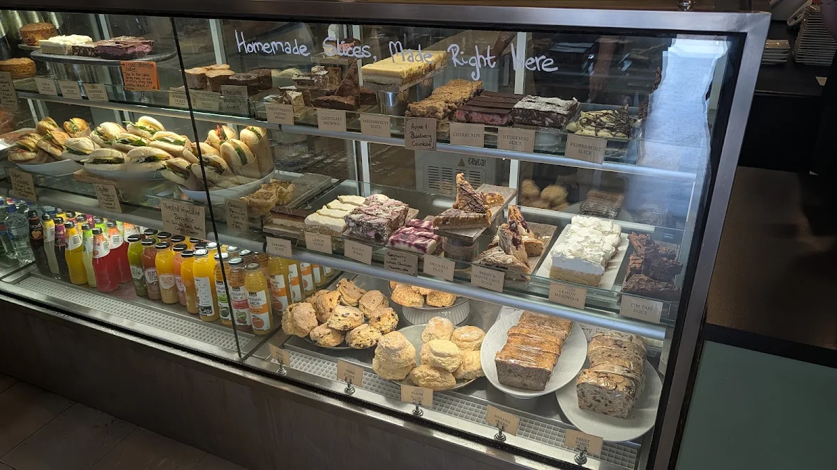 Vibe, Yarra Valley Deli and Cafe