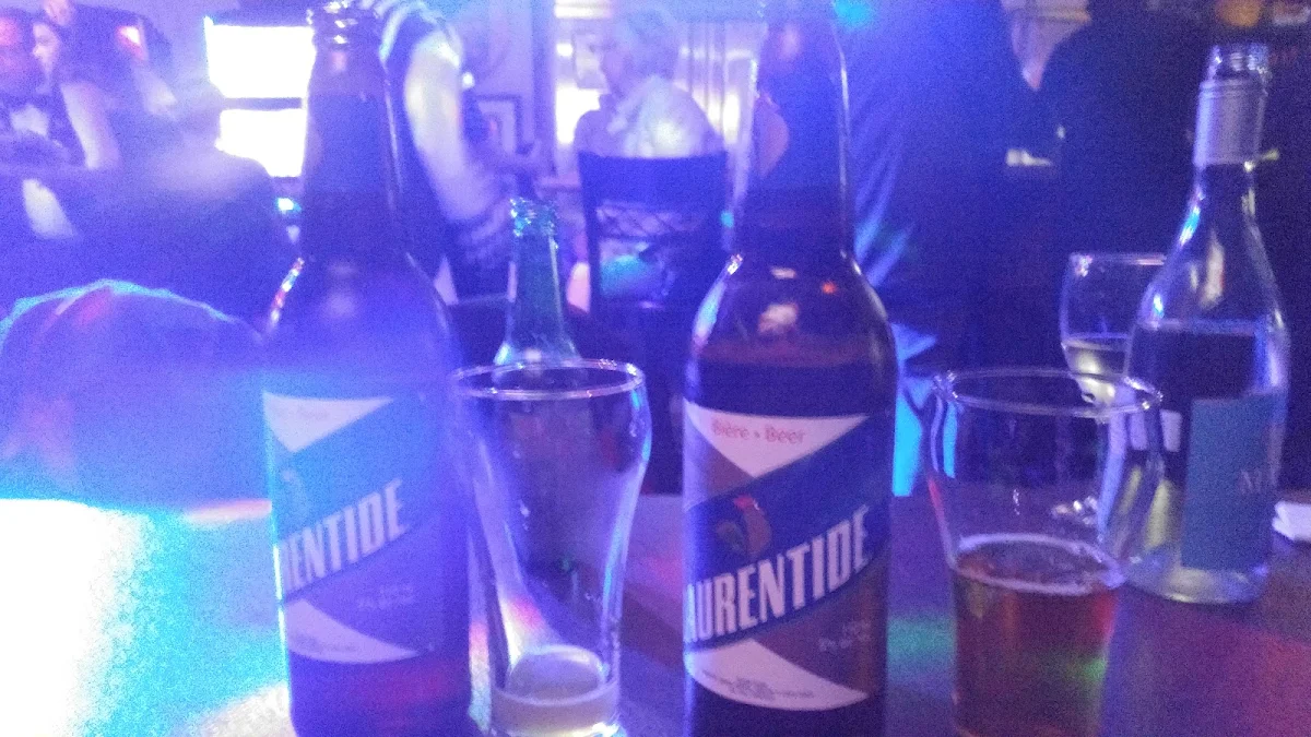 Food & drink, Pub Le Bretzel