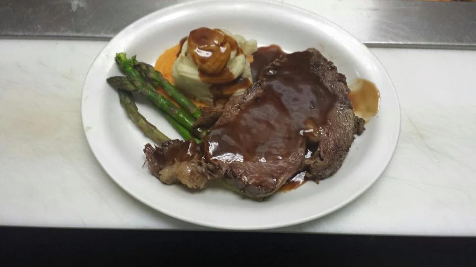 Food & drink, The Roadhouse Cafe