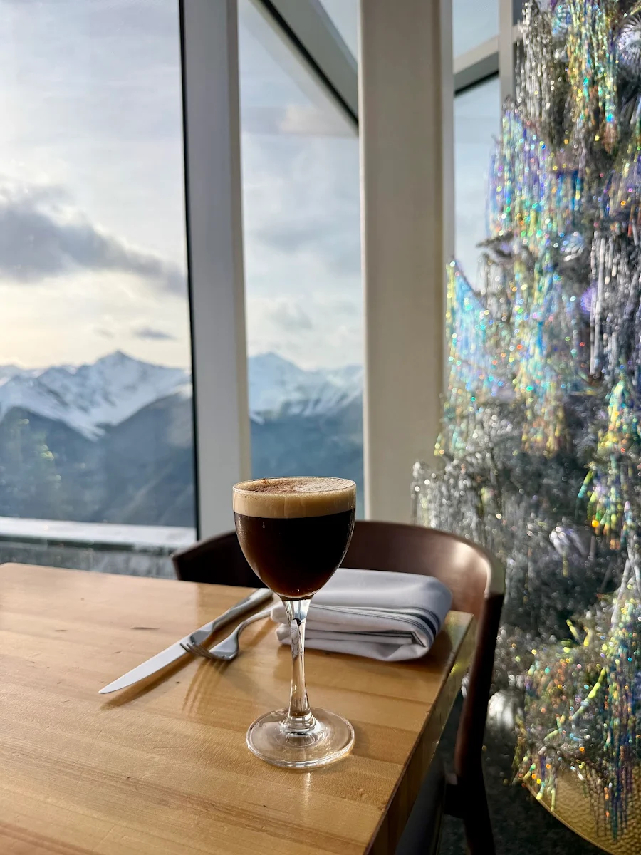 Food & drink, Sky Bistro