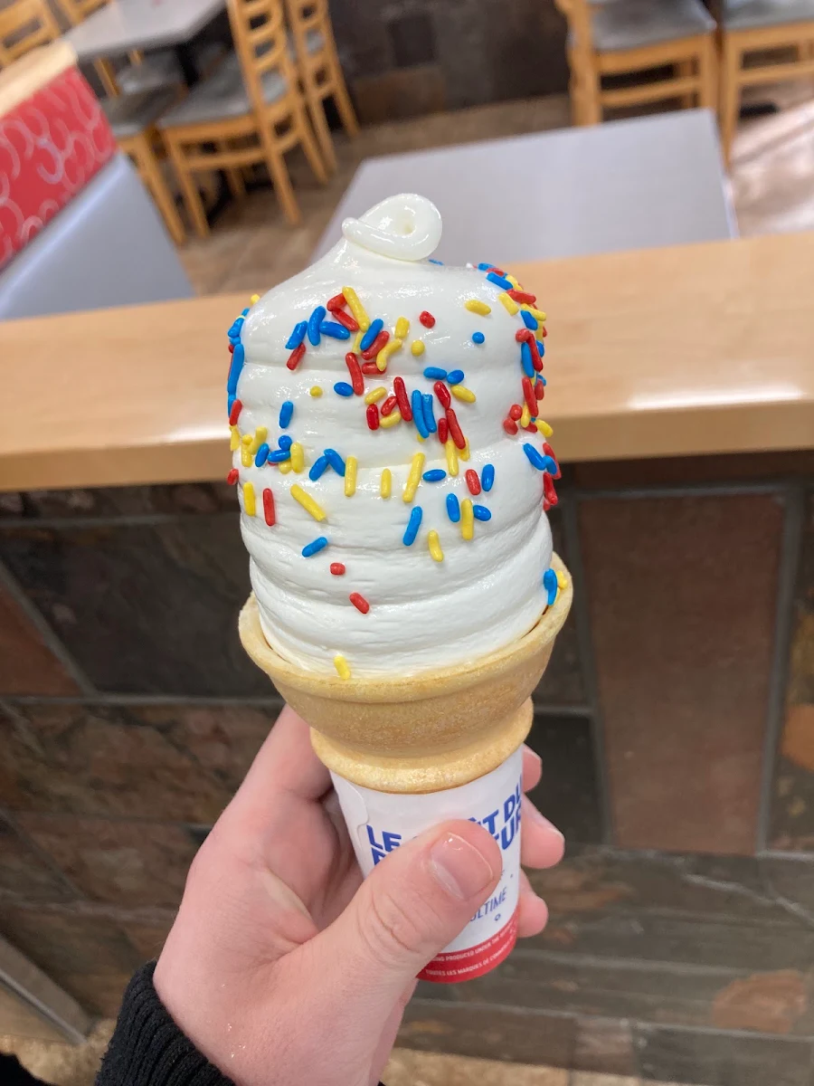 Food & drink, Dairy Queen Grill & Chill