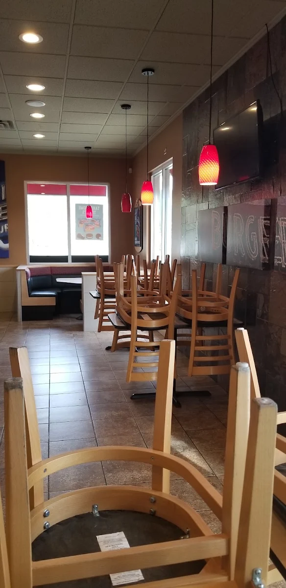 Vibe, Dairy Queen Grill & Chill