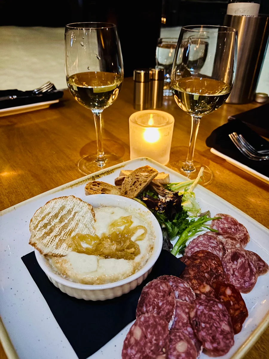 Food & drink, Bistro-bar Le Quatre-Temps