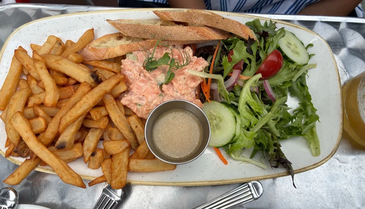 Food & drink, Bistro-bar Le Quatre-Temps