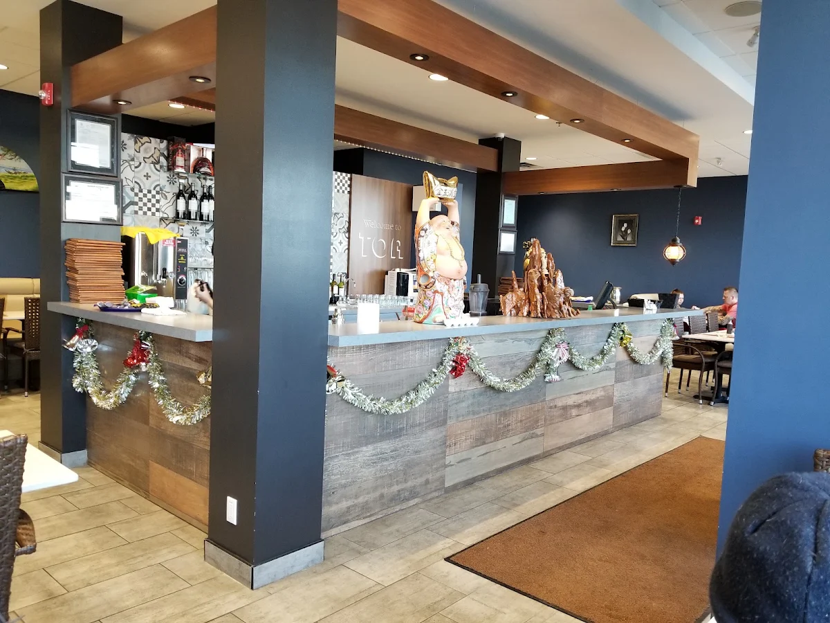Vibe, TOA Vietnamese Cuisine