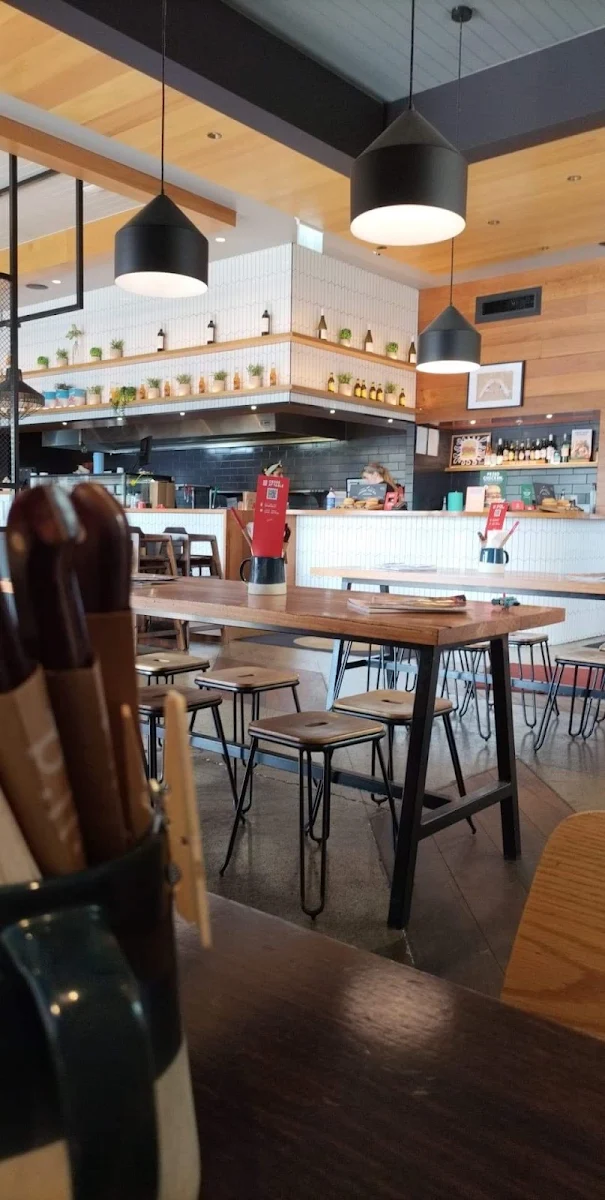 Vibe, Grill'd Burgers - Browns plains