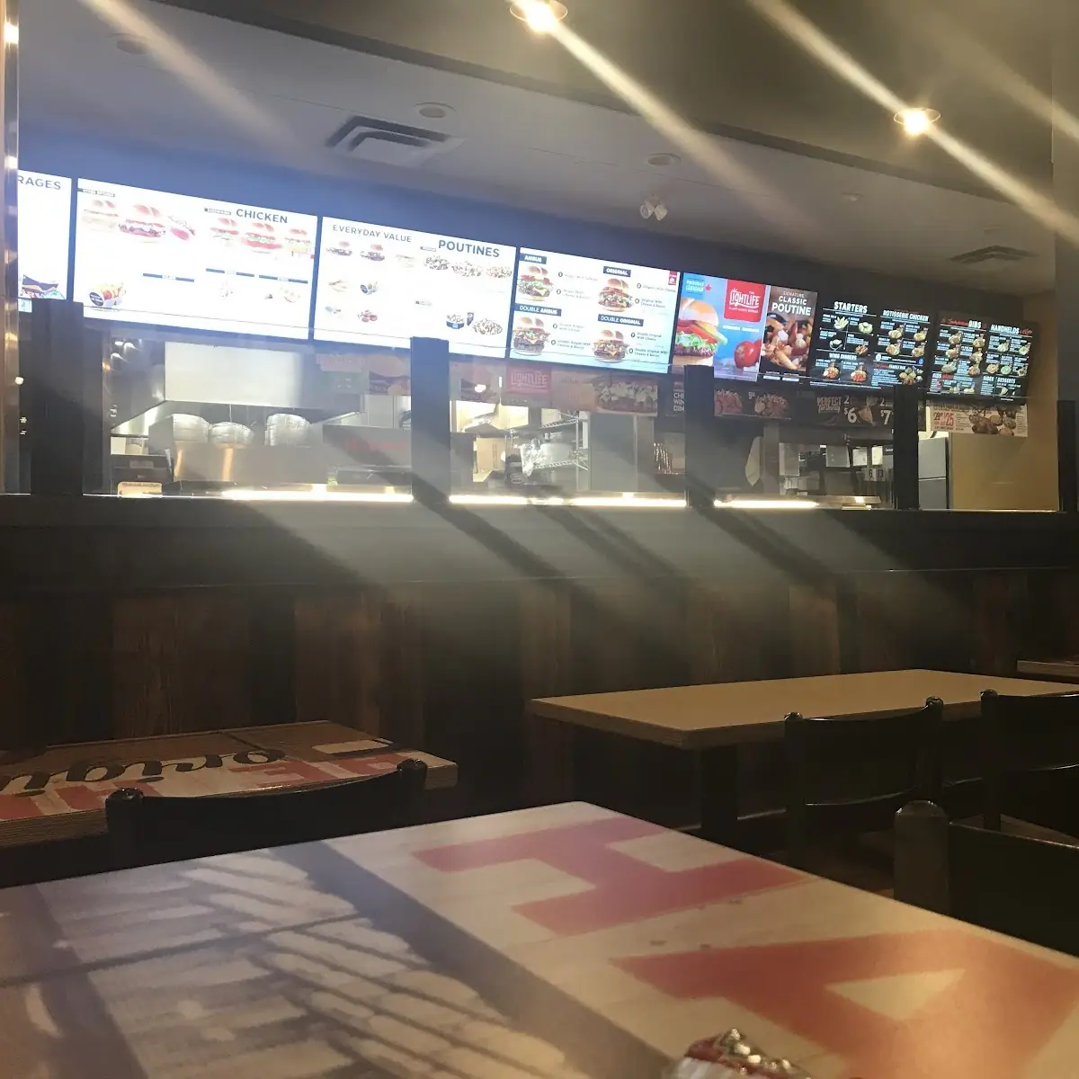 Vibe, Harvey's