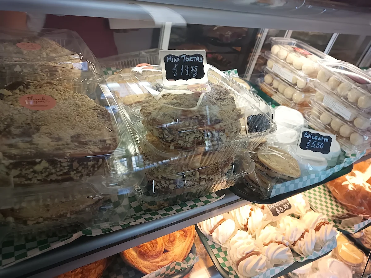 Vibe, Panaderia Latina Bakery