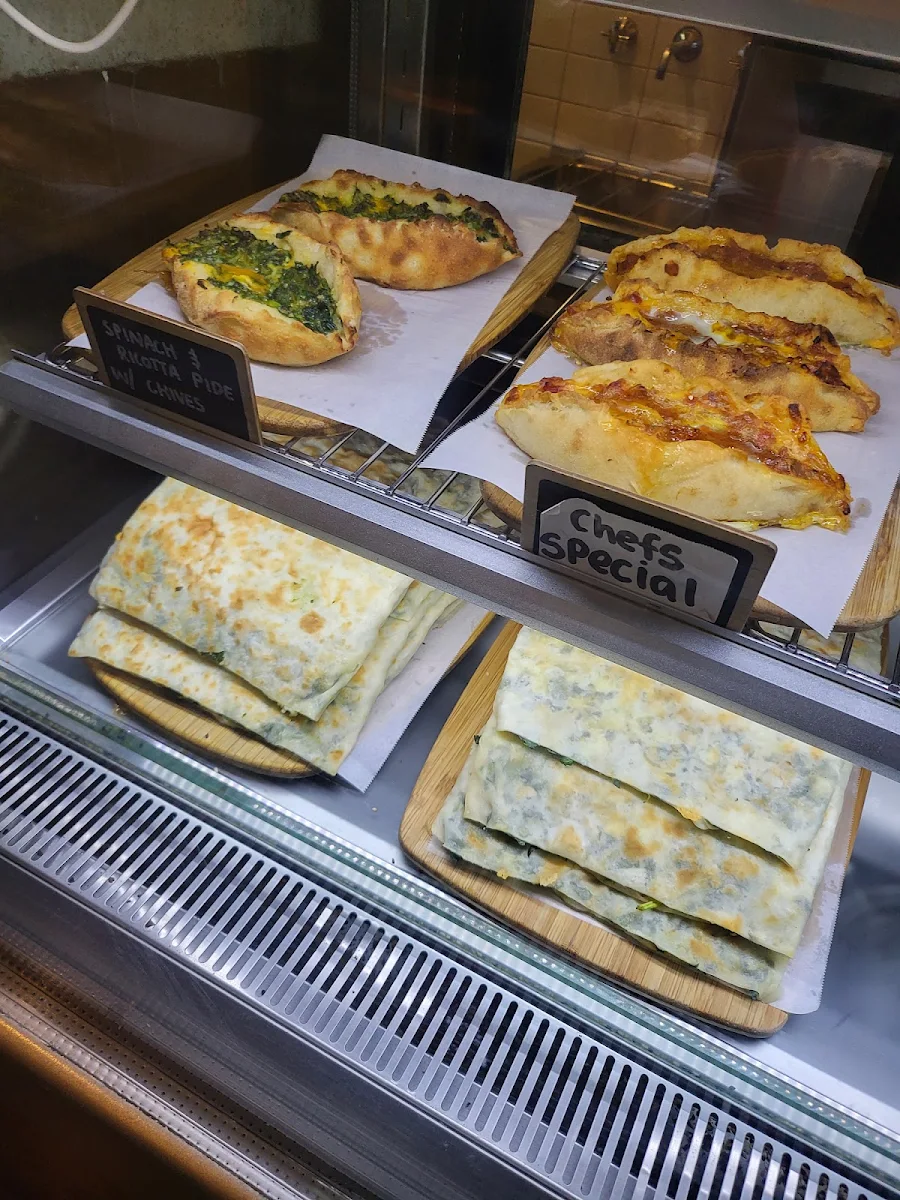 Food & drink, Göz City