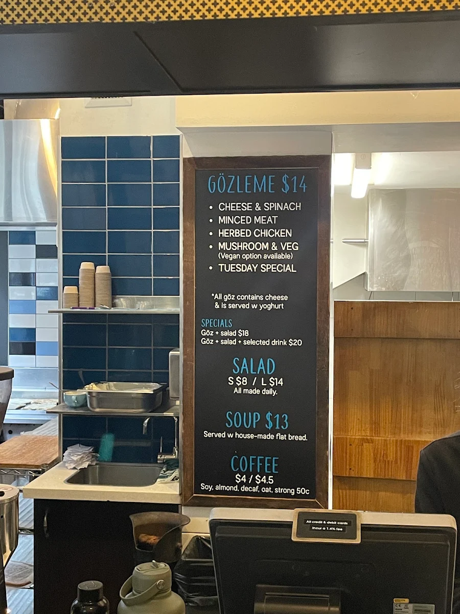Menu, Göz City