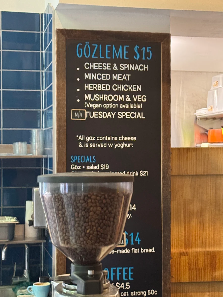Menu, Göz City