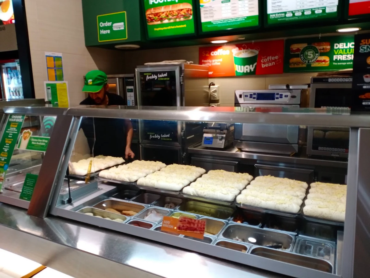 Vibe, Subway Circa Bella Vista
