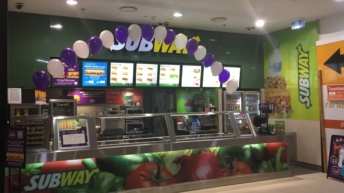 Vibe, Subway Circa Bella Vista