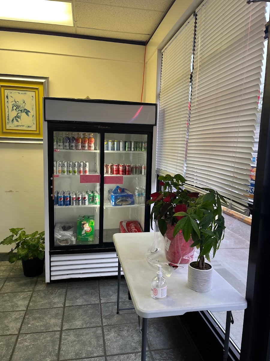 Vibe, Wok Out Restaurant