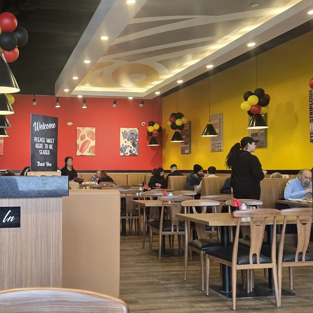 Vibe, Stacked Pancake & Breakfast House