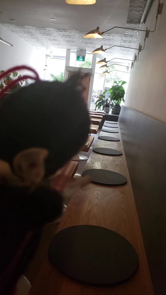 Vibe, ēst Restaurant