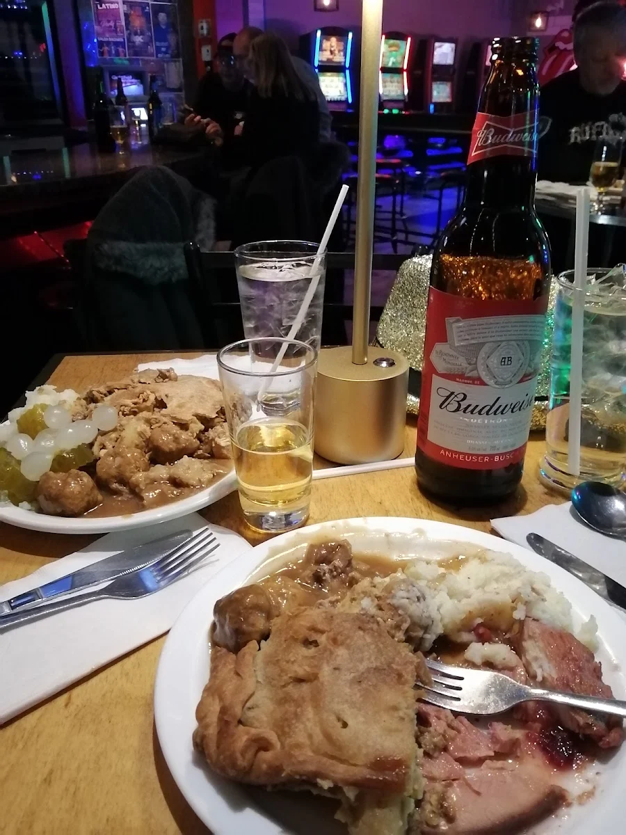 Food & drink, Bar 4000 (Le)