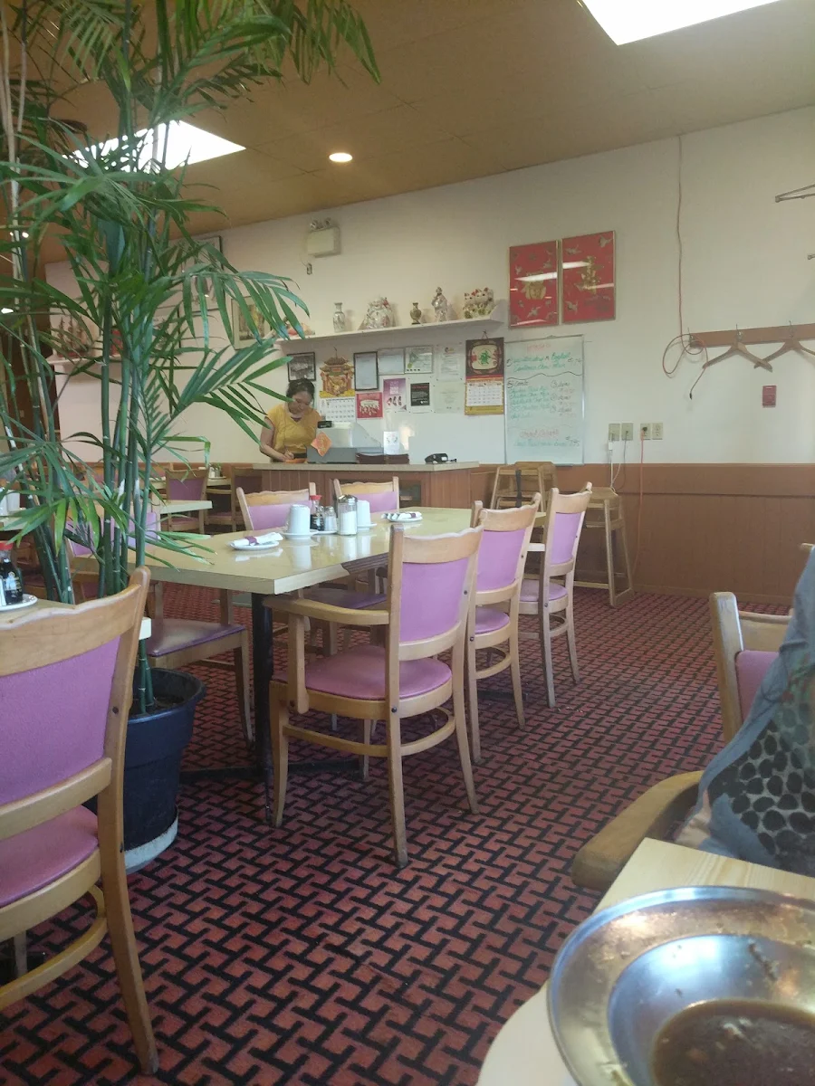 Vibe, Canton Chinese & Western Restaurant