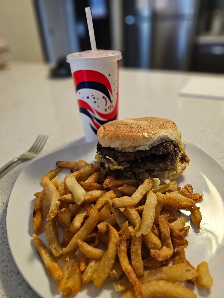 Food & drink, VJ's Drive Inn