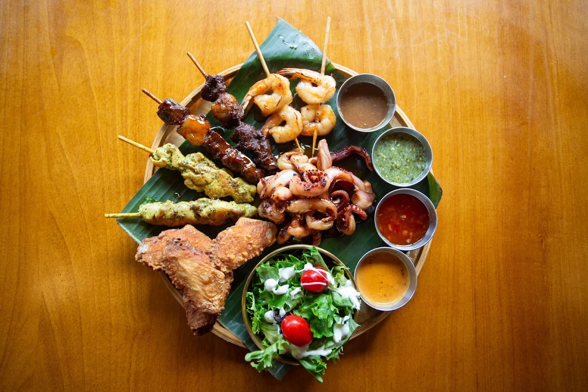 Food & drink, RENS Cafe & Bistro Thai Contemporary