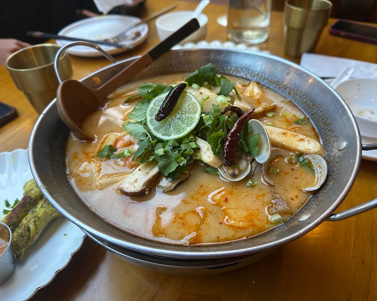 Food & drink, RENS Cafe & Bistro Thai Contemporary
