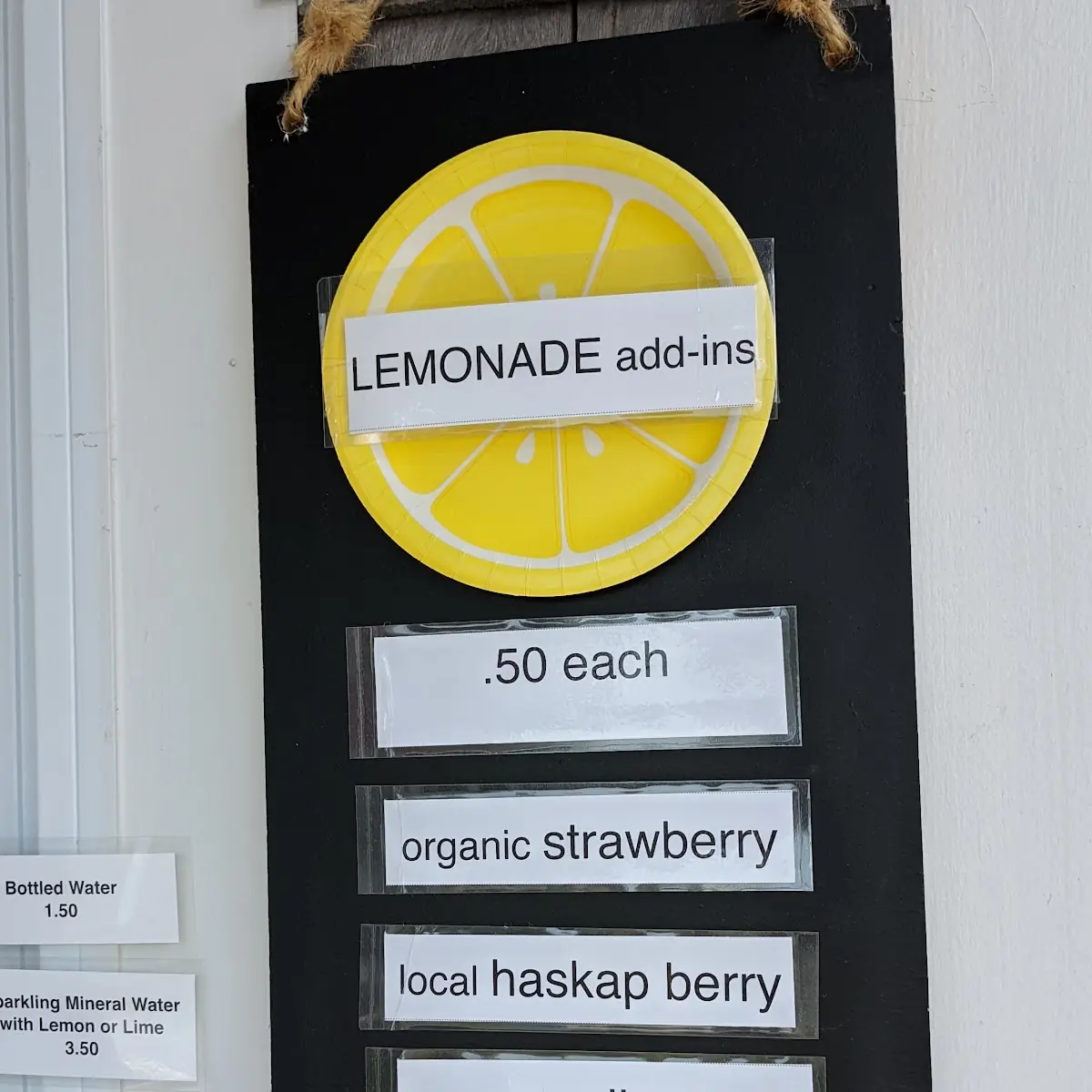 Menu, Tall Tom's Lemonade & Ice Cream
