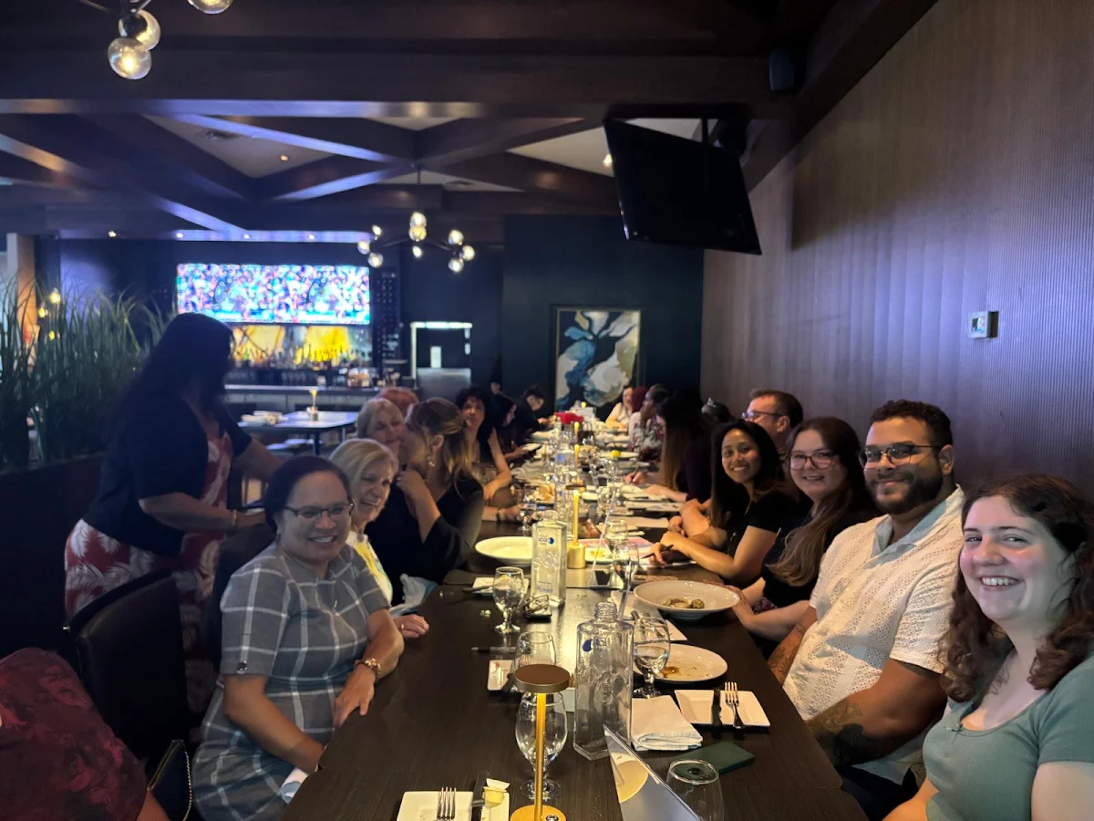 Vibe, Romano's Restaurant