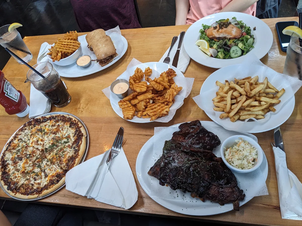 Food & drink, The King's Landing Bar & Grill