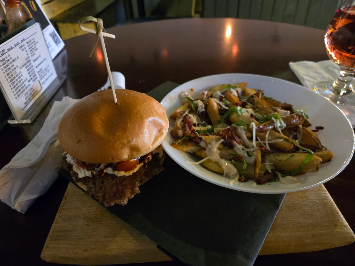 Food & drink, Roof Hound Brewing Co.