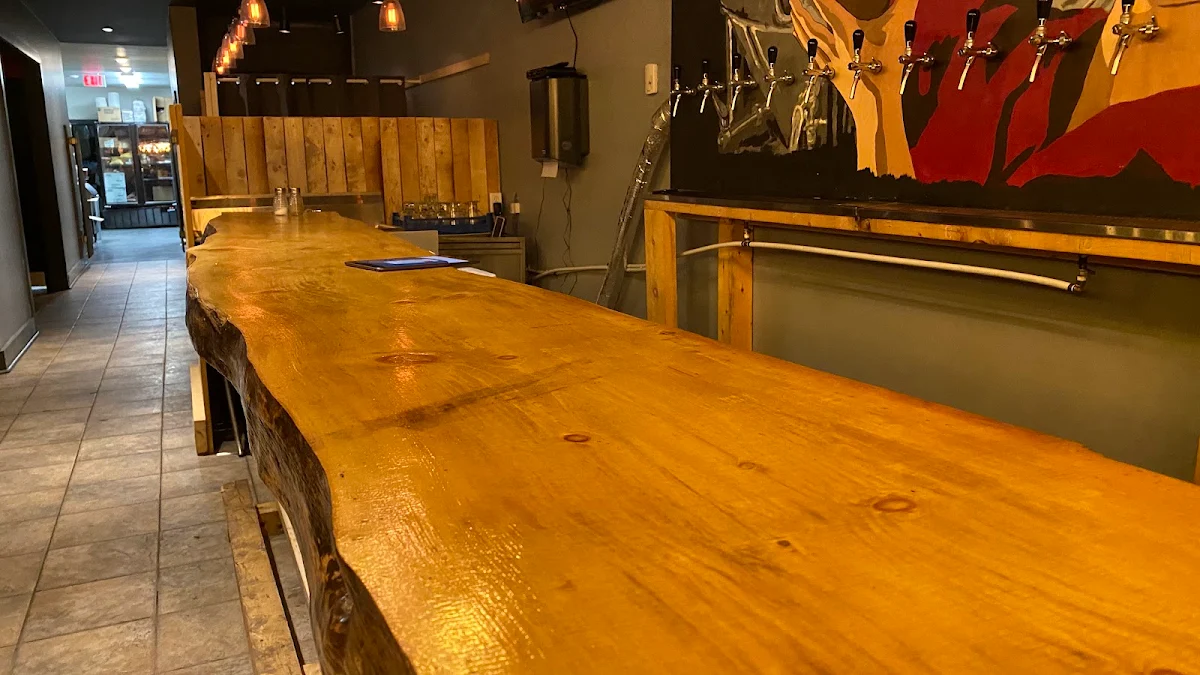 Vibe, Roof Hound Brewing Co.