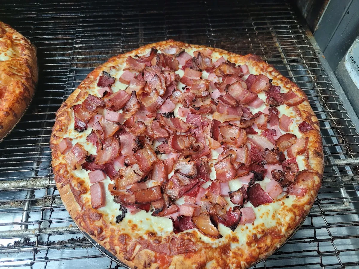 Food & drink, Royal Pizzeria