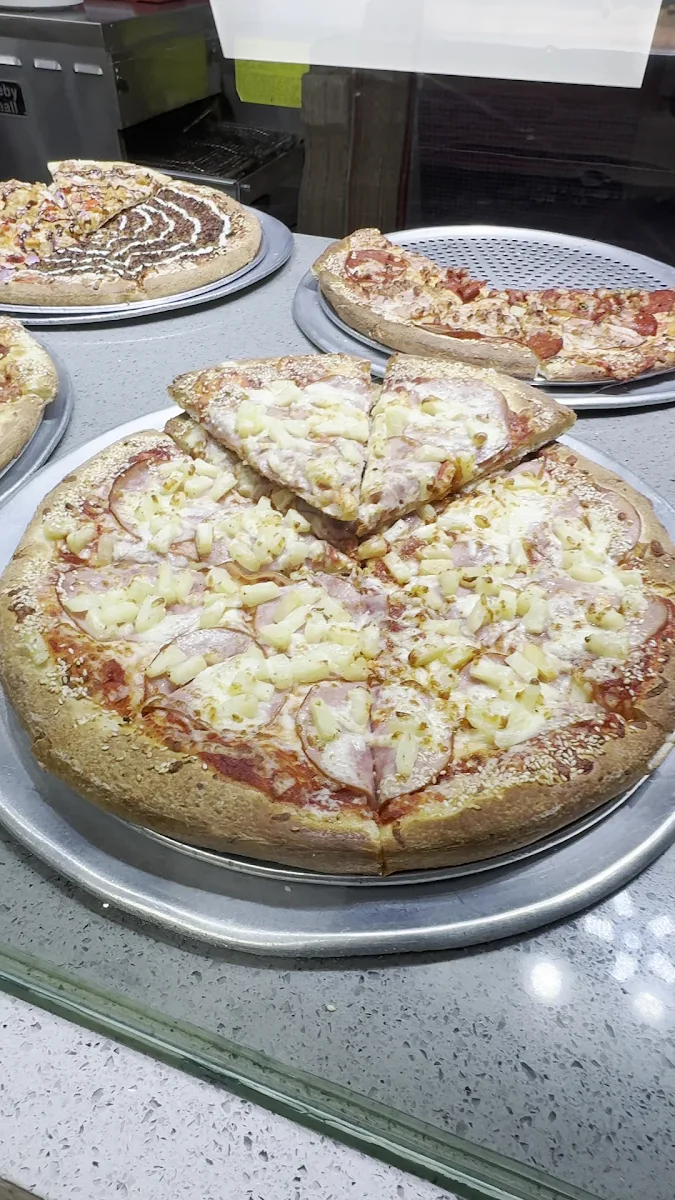 Food & drink, Megabite Pizza Commercial Drive