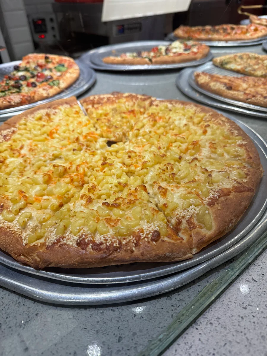 Food & drink, Megabite Pizza Commercial Drive