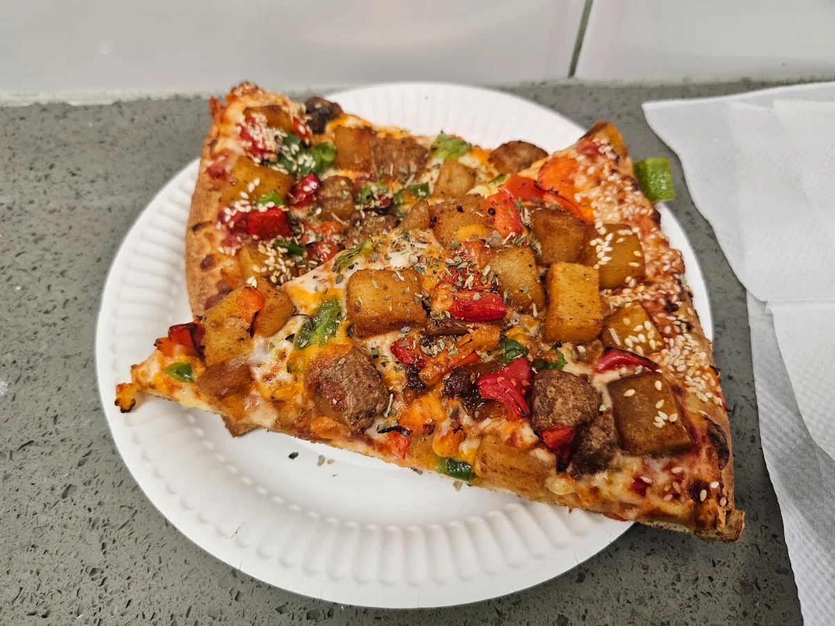 Food & drink, Megabite Pizza Commercial Drive