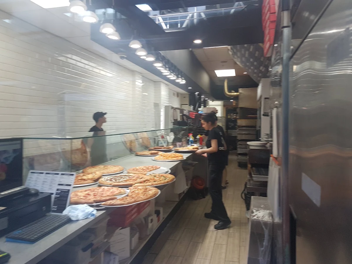 Vibe, Megabite Pizza Commercial Drive