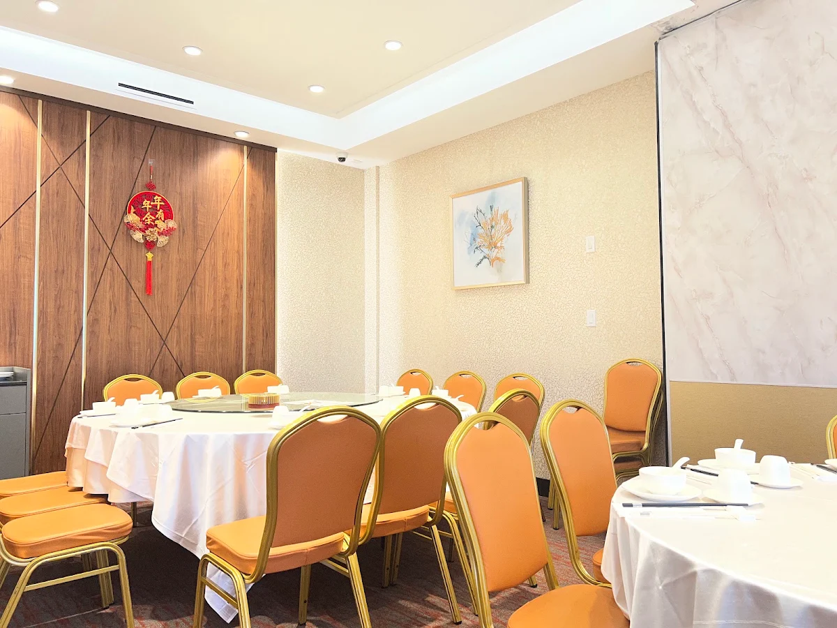 Vibe, Haiyi Seafood Restaurant
