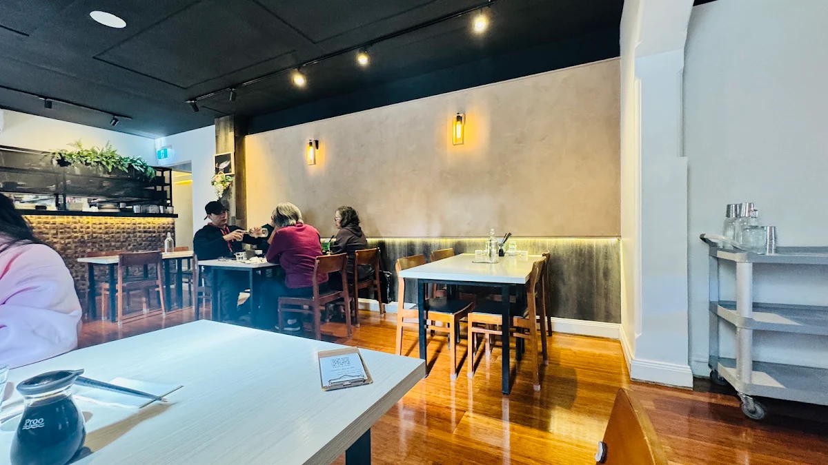 Vibe, Tanomi Lidcombe