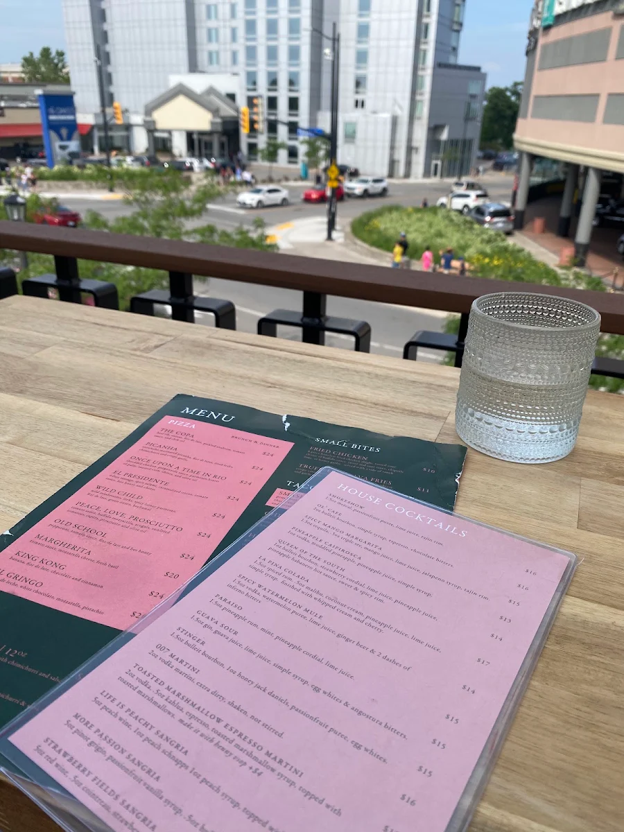 Menu, La Favella