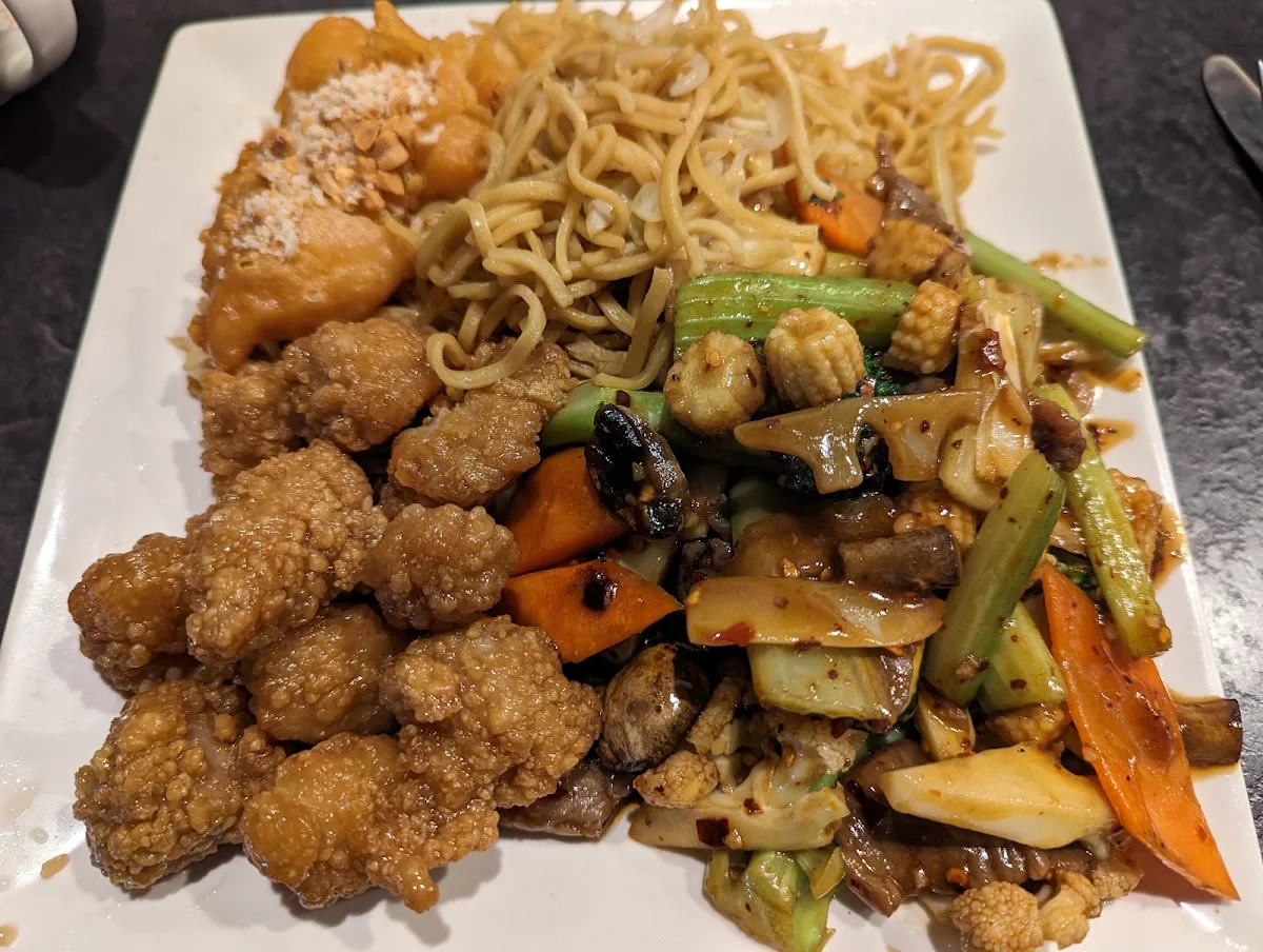 Food & drink, Golden Medal Chinese Restaurant