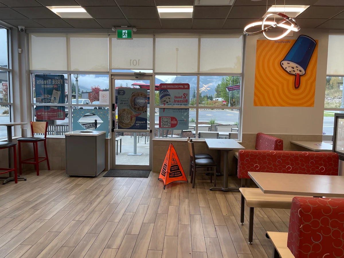 Vibe, Dairy Queen Grill & Chill