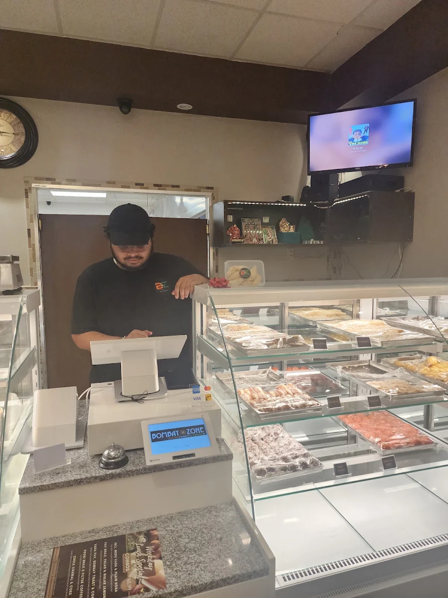 Vibe, Bombay Zone Street Food and Sweets Whitby (Pure Vegetarian)