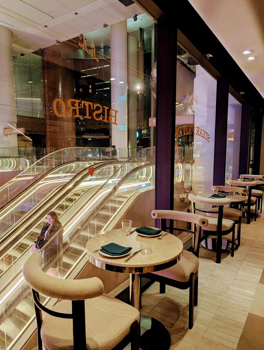 Vibe, Loulou Bistro - Martin Place