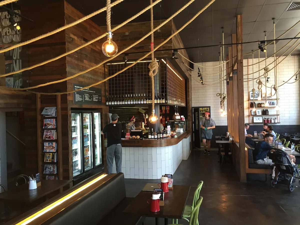 Vibe, Grill'd Neutral Bay
