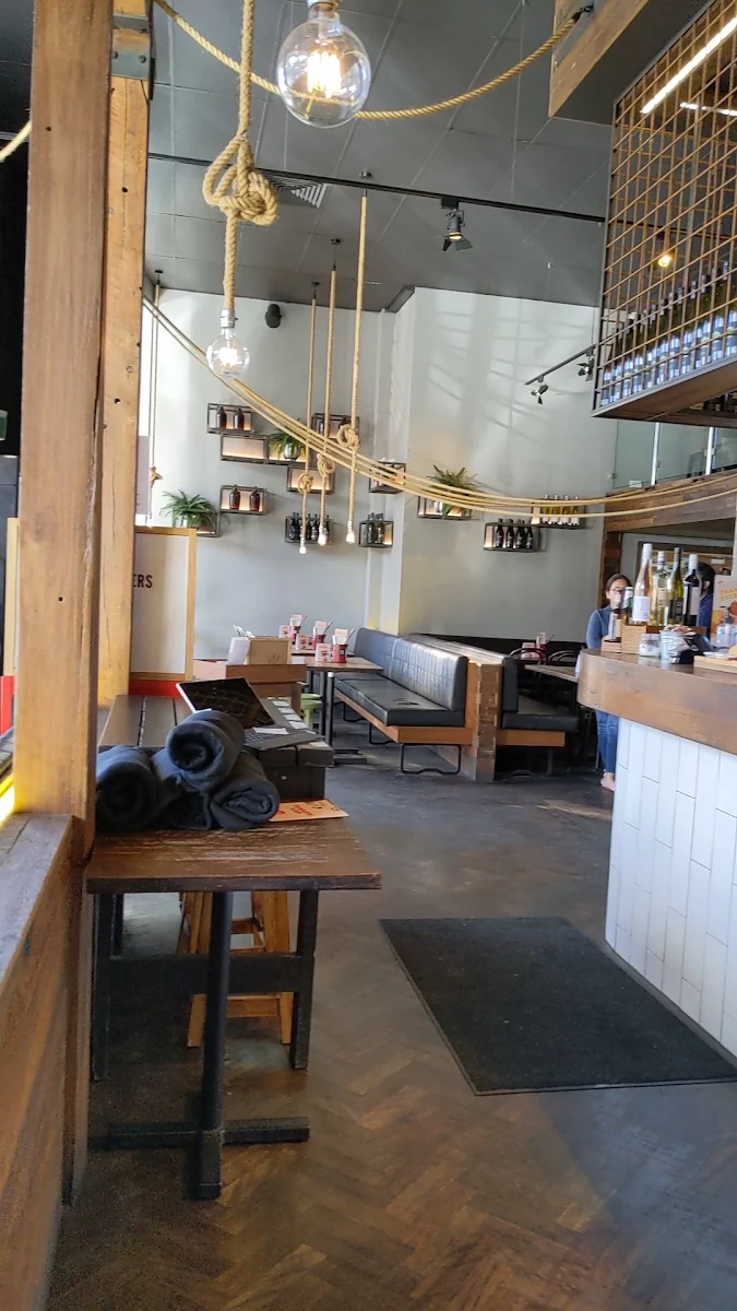 Vibe, Grill'd Neutral Bay
