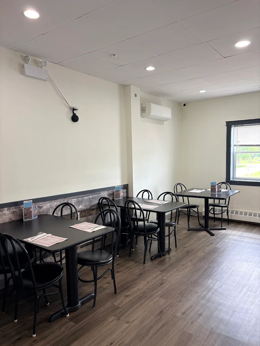 Vibe, Wang-Lee Family Restaurant