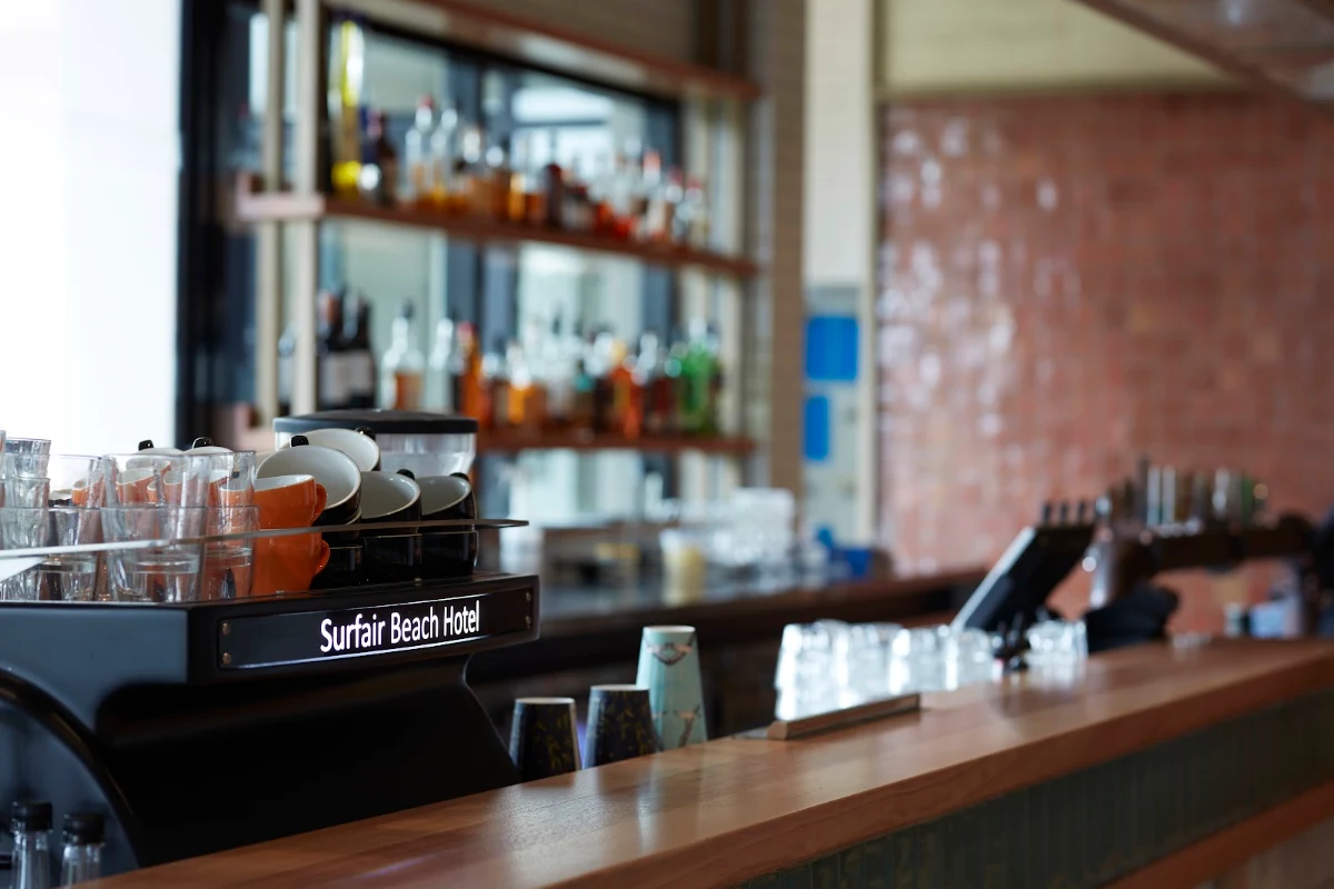 Vibe, Surfair Beach Hotel