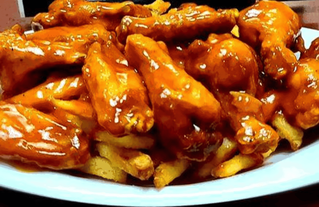 Food & drink, Buffalo Wings ( Queen Mary) Depuis 1985 Halal
